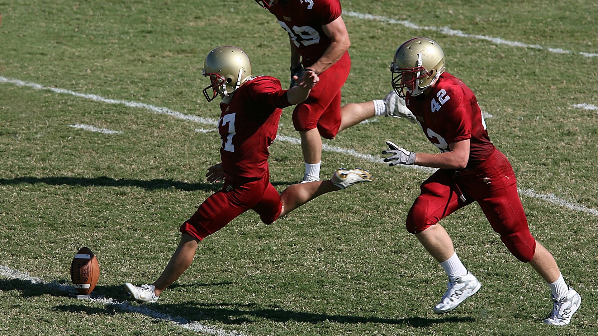 开云体育下载-利物浦对阵拜仁慕尼黑，谁能一雪前耻？，利物浦对拜仁的比分